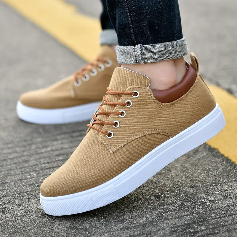 2023 Men's Casual Fashionable Canvas Sneakers
